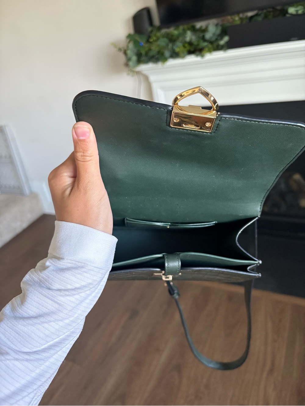 Kate spade Croc-Embossed Top Handle Bag in Dark Green - Picture 7 of 7